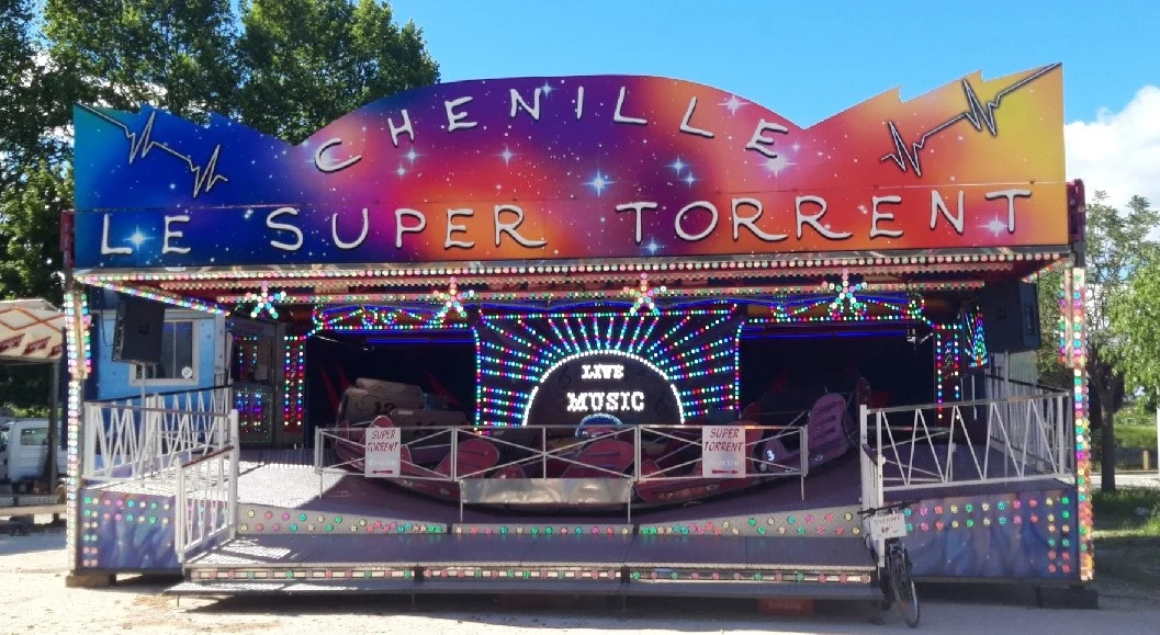 La Chenille — Le Super Torrent
